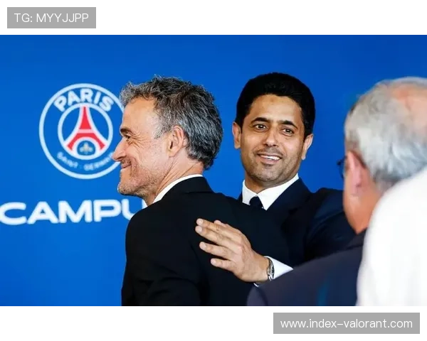 恩里克指导下巴黎圣日耳曼战术调整与新策略展望